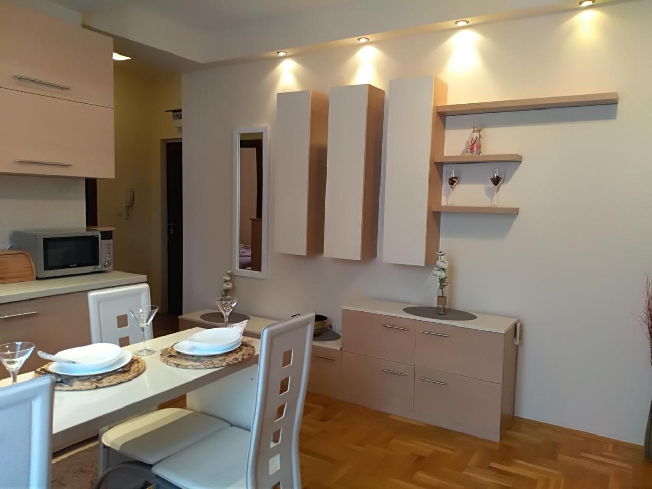 Apartman Nina Vojvode Stepe Vozdovac Vozdivac Экстерьер фото